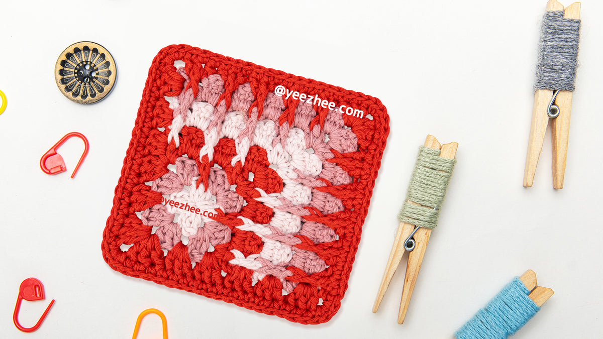 Offset Granny Square Crochet Pattern by Yeezhee